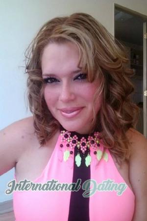151215 - Andrea Age: 40 - Chile
