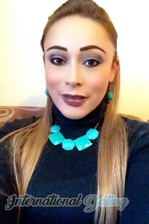 151590 - Yudy Age: 48 - Colombia