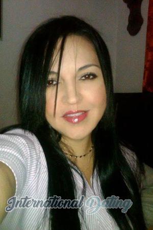 152053 - Liliana Age: 53 - Colombia