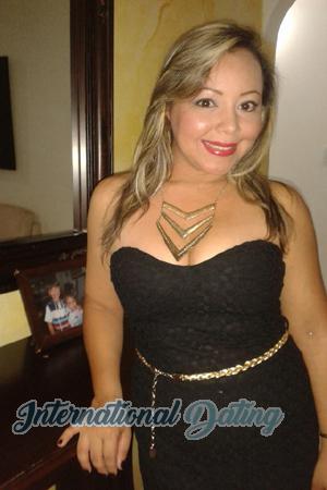 153283 - Jenifer Age: 46 - Colombia