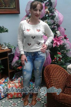 154446 - Angela Age: 45 - Colombia