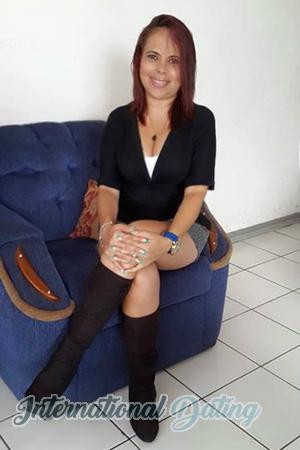 156935 - Alina Age: 50 - Costa Rica