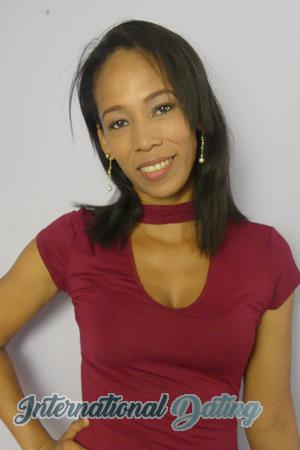 158653 - Yenny Age: 46 - Colombia