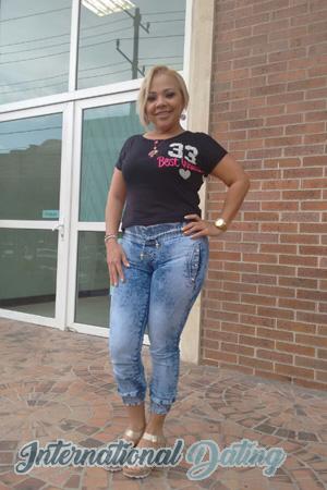 160030 - Yetris Age: 46 - Colombia