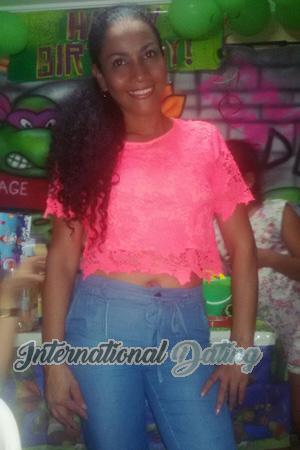 160419 - Manuela Age: 48 - Colombia