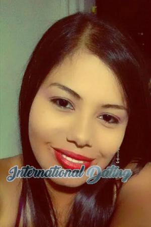 161026 - Claudia Age: 39 - Colombia
