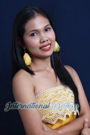 161240 - Germaine Age: 28 - Philippines