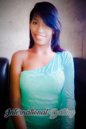 163076 - Yesica Age: 32 - Colombia