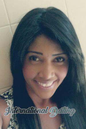 163083 - Elizabeth Age: 39 - Colombia