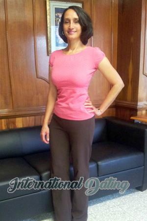 164762 - Ana Age: 63 - Costa Rica