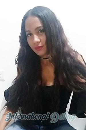 171052 - Luisa Fernanda Age: 29 - Colombia