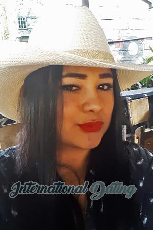 172820 - Sandra Age: 35 - Colombia