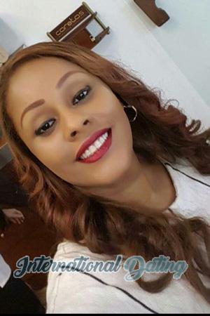 177101 - Luz Age: 46 - Colombia