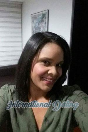 179045 - Rossani Age: 43 - Colombia