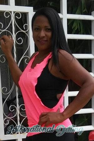 179081 - Yeimi Age: 39 - Colombia