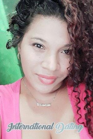 179210 - Monica Age: 41 - Colombia