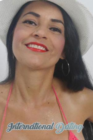 179301 - Leidy Age: 52 - Colombia