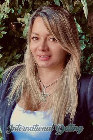 179788 - Giselli Cristina Age: 45 - Colombia