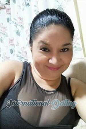 180087 - Patricia Age: 45 - Costa Rica