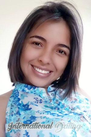 181818 - Camila Age: 32 - Colombia