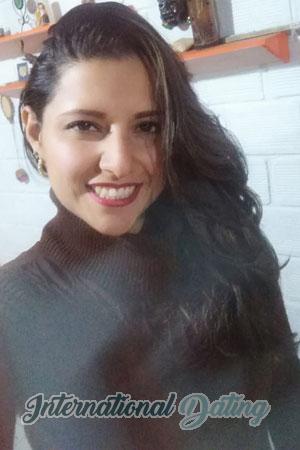 182646 - Maria Fernanda Age: 40 - Colombia