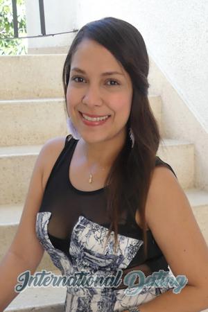 183079 - Leidy Age: 37 - Colombia