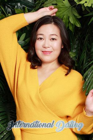 183208 - Lingling Age: 44 - China