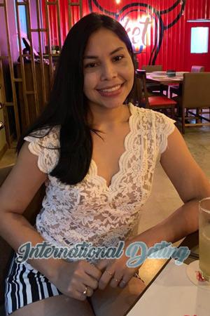 183409 - Adriana Age: 35 - Colombia