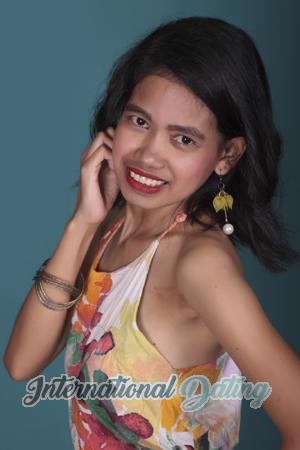 185746 - Irene Age: 38 - Philippines