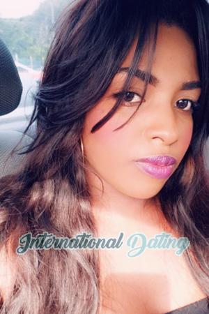 188167 - Laura Age: 30 - Colombia