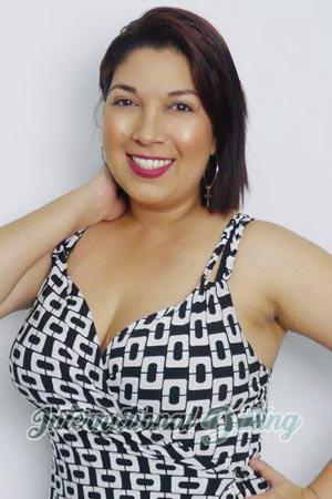 189683 - Giselle Age: 40 - Colombia