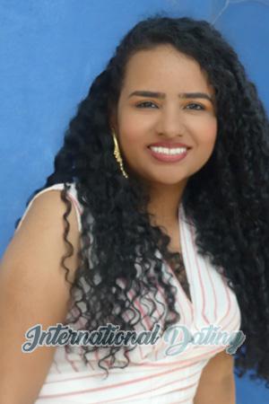 191454 - Yaneris Age: 29 - Colombia