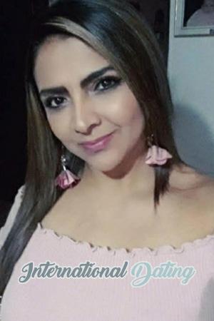 193606 - Yolanda Age: 44 - Colombia