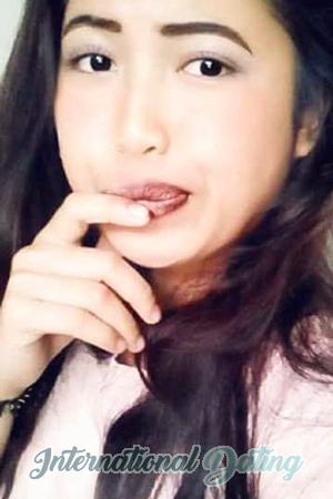 193944 - Christine Age: 27 - Philippines