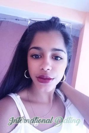 194369 - Claudia Age: 27 - Colombia