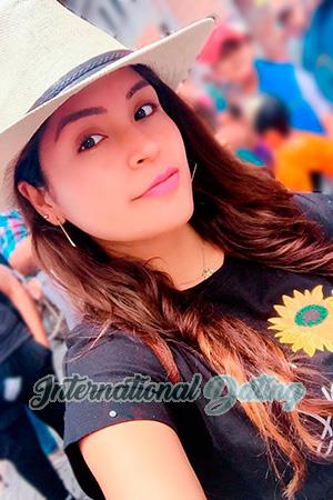 194637 - Doris Age: 30 - Peru