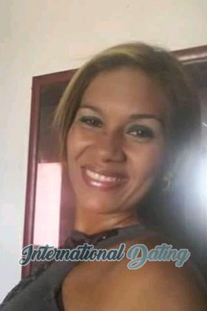 195148 - Carolina Age: 41 - Venezuela