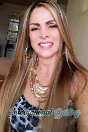 195446 - Sandra Maria Age: 57 - Colombia