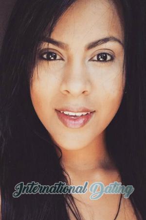 195606 - Karen Age: 32 - Colombia
