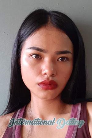 195630 - Tadsaneewan (Pokky) Age: 28 - Thailand