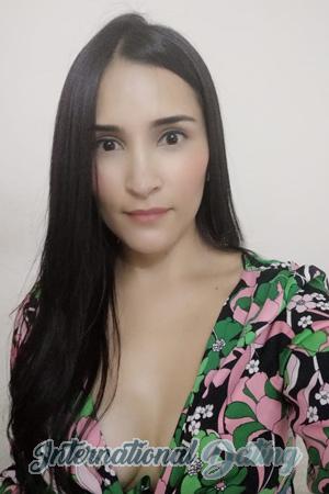 195776 - Dency Paola Age: 39 - Colombia