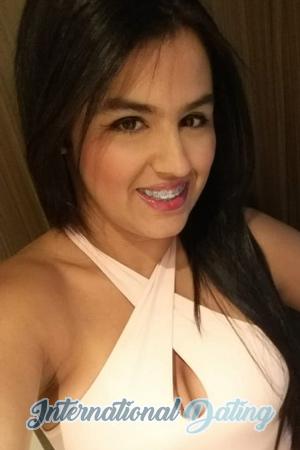 195905 - Zulyani Age: 37 - Colombia