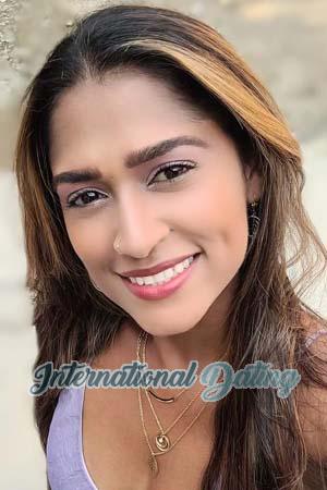 196043 - Yulaila Age: 28 - Colombia