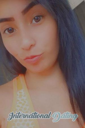 196163 - Thalya Age: 33 - Venezuela