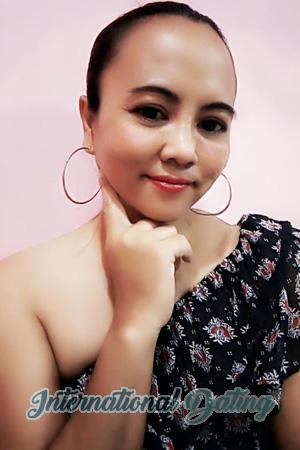 197166 - Puntipha (Karn) Age: 56 - Thailand