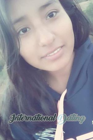 197886 - Lizeth Age: 24 - Bolivia