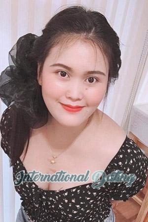 198553 - Arthittaya Age: 39 - Thailand