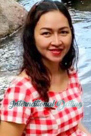198696 - Chadaporn Age: 43 - Thailand