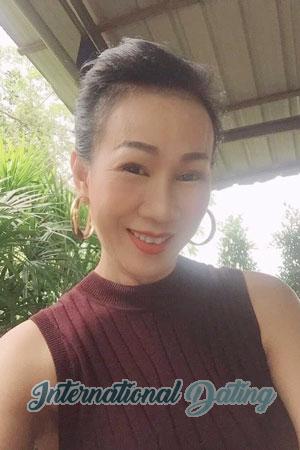 199560 - Ratchaya Age: 52 - Thailand