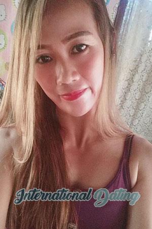 199635 - Frenlyn Age: 42 - Philippines